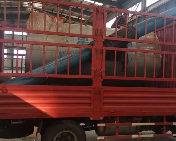 2噸燃氣熱水鍋爐，發往清徐縣徐溝鎮